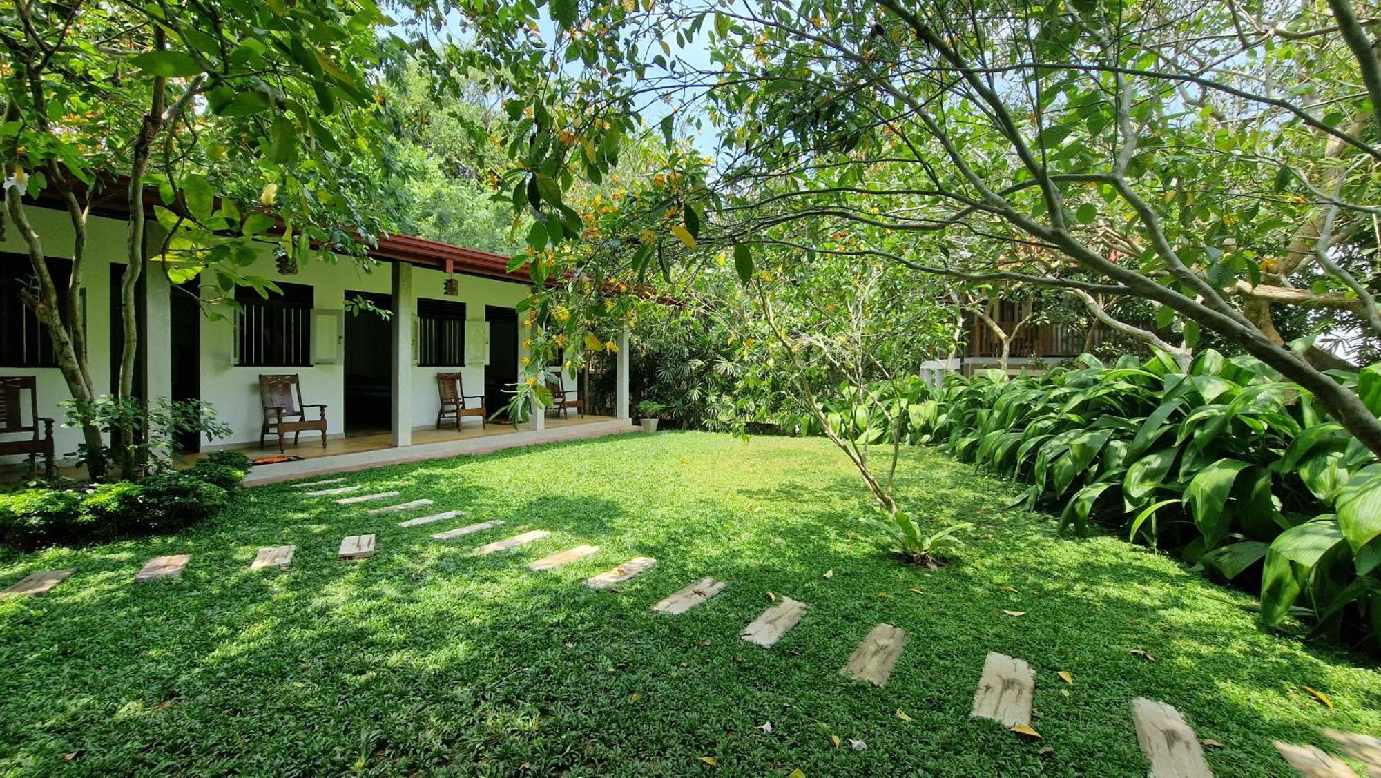 Villa Arana Bentota Luaran gambar