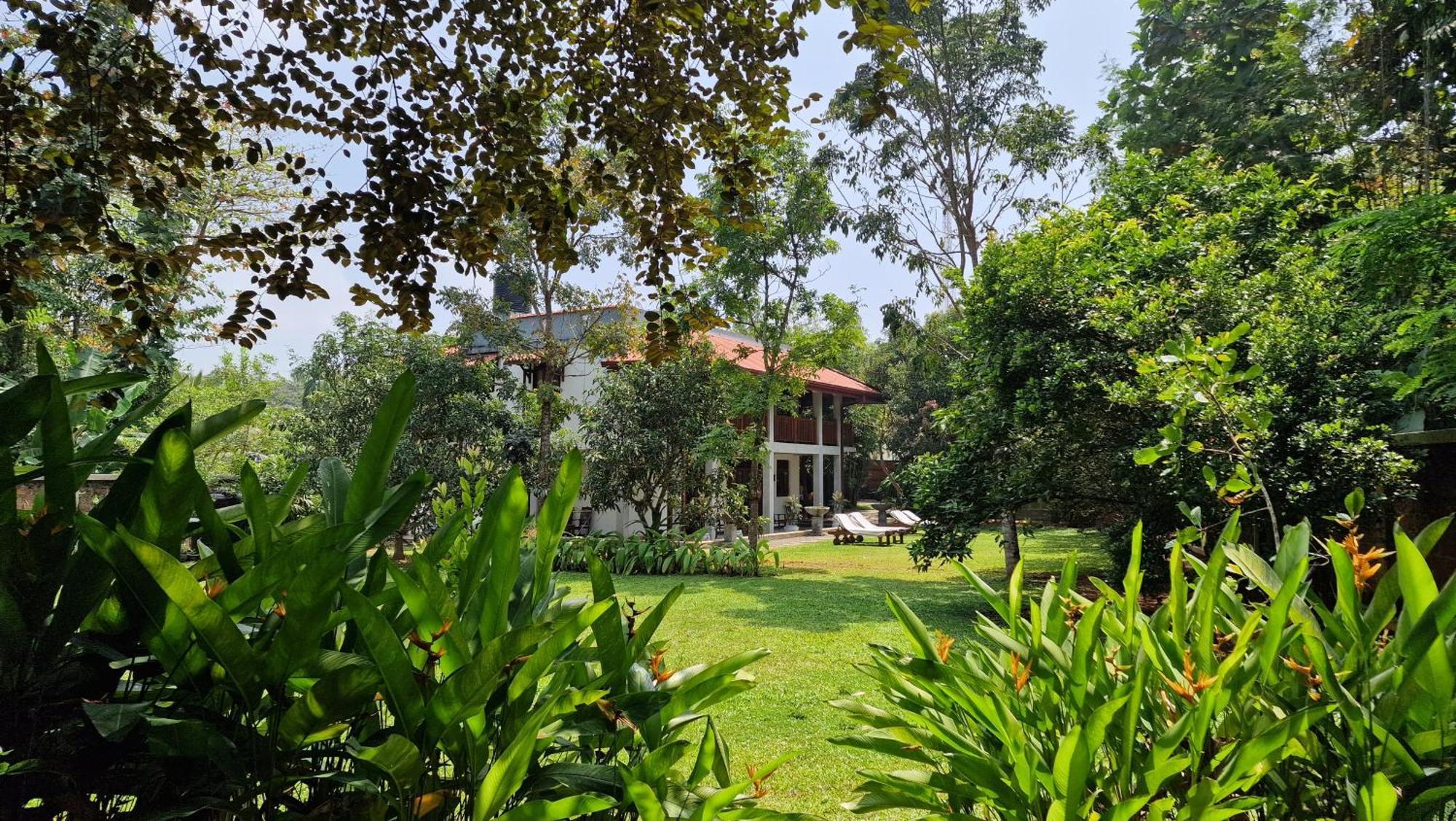 Villa Arana Bentota Luaran gambar