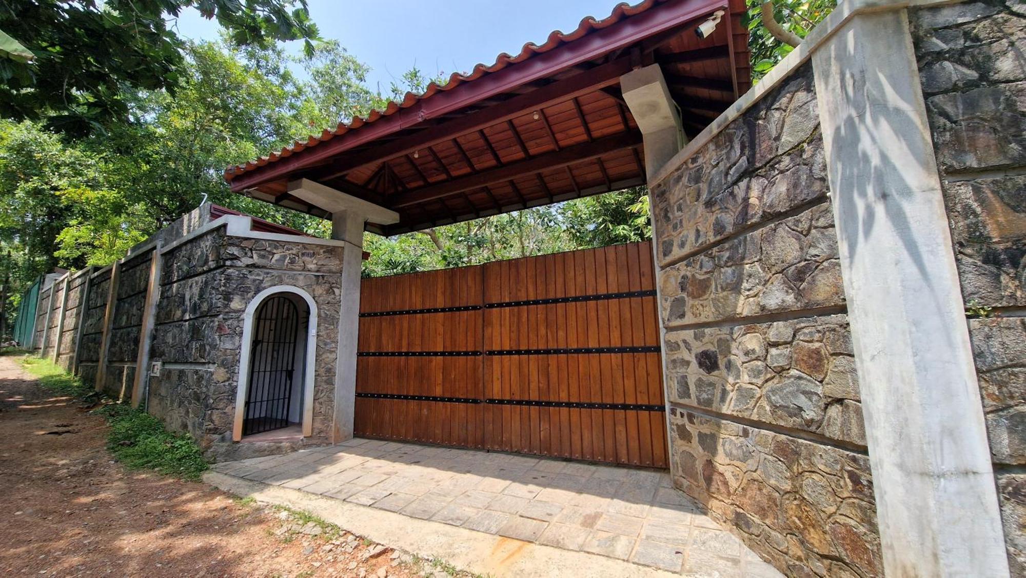 Villa Arana Bentota Luaran gambar