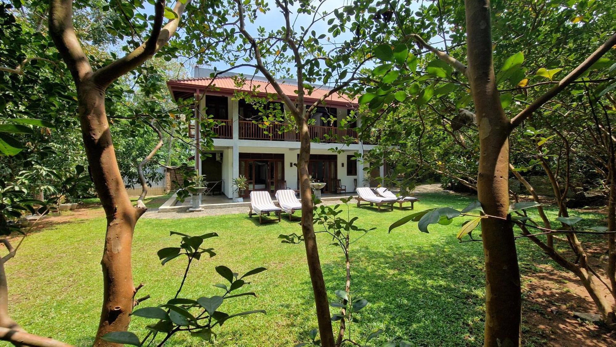 Villa Arana Bentota Luaran gambar