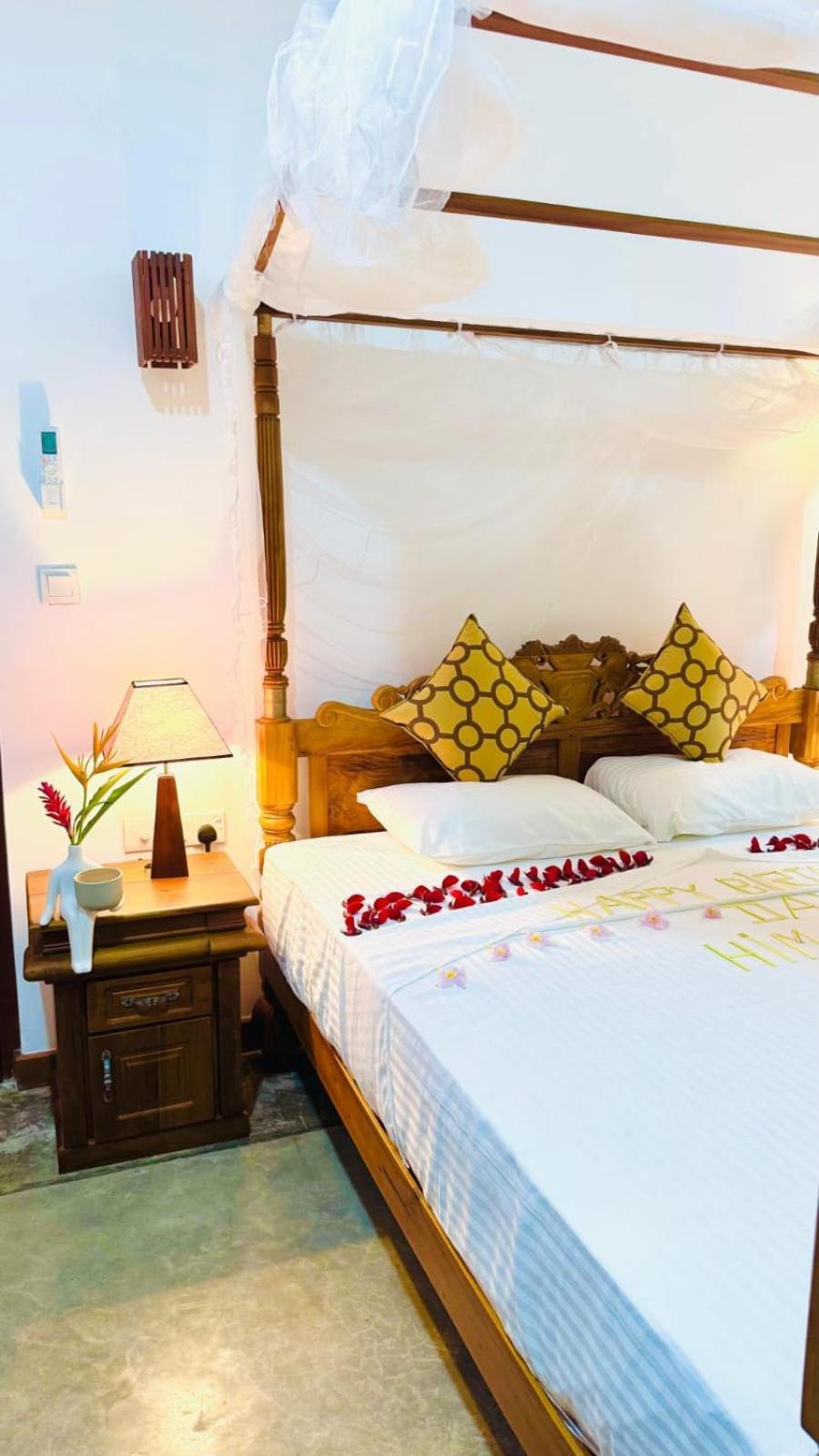 Villa Arana Bentota Luaran gambar